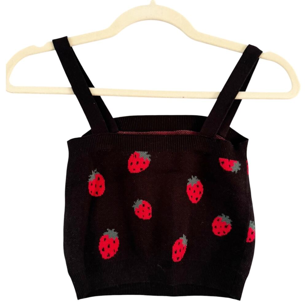 Forever 21 Strawberry Print Knit Crop Top Black Tank Size Medium - Picture 2 of 5